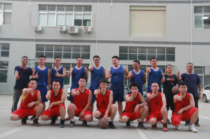 ��ӭ���족 ְ�������������˲��~